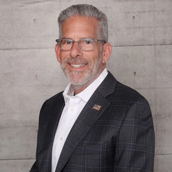 Dr. Jeffrey Barke