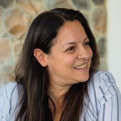 Barbara Carneiro