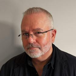 Dr Eddie O'Neill