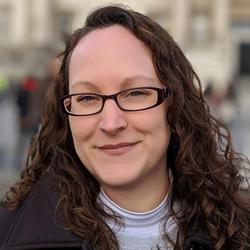 Dr Stephanie Barker