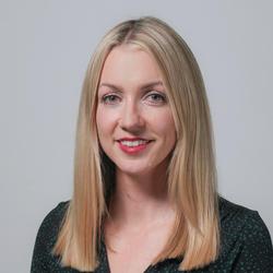 Nikki Davies