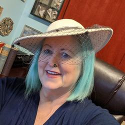 Elaine Lindsay