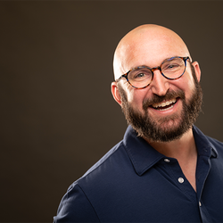 Michael (Buzz) Buzinski