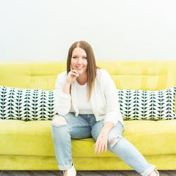 LauraAura