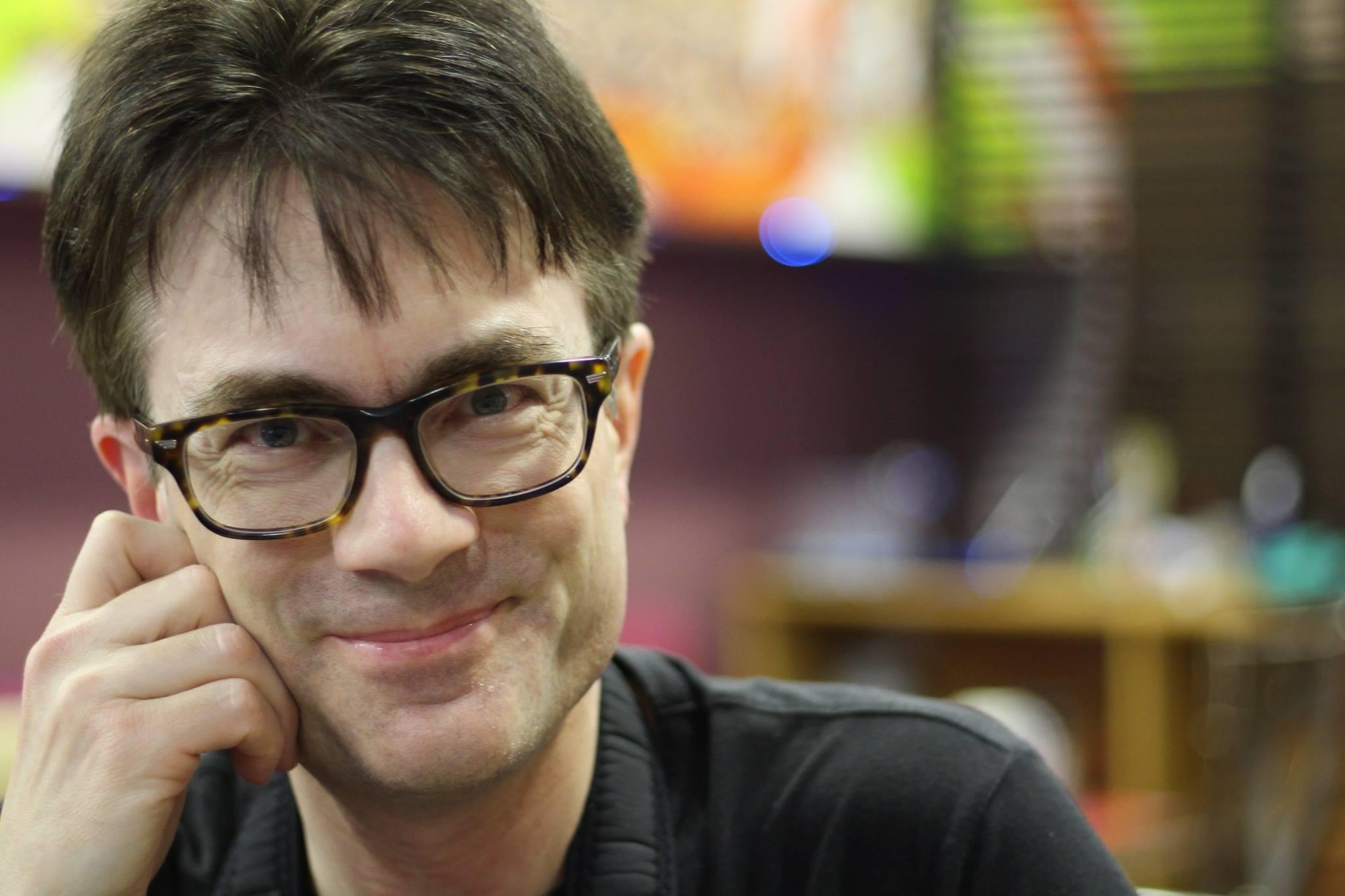Dr. Gareth Popkins